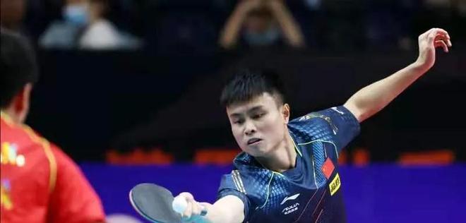 火箭的动作 火箭的动作