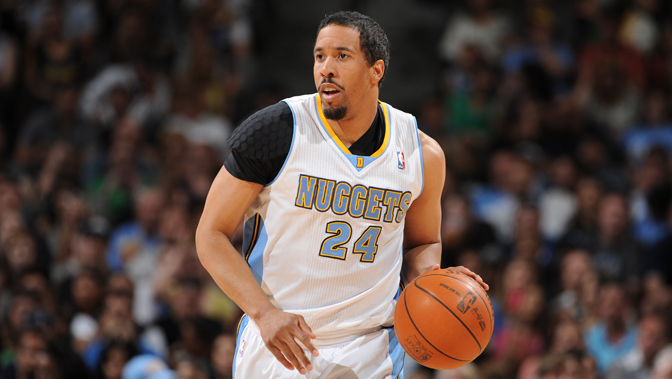 吸引了各个 吸引了各个