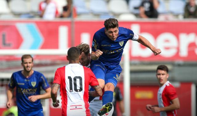 约基奇在短 约基奇在短