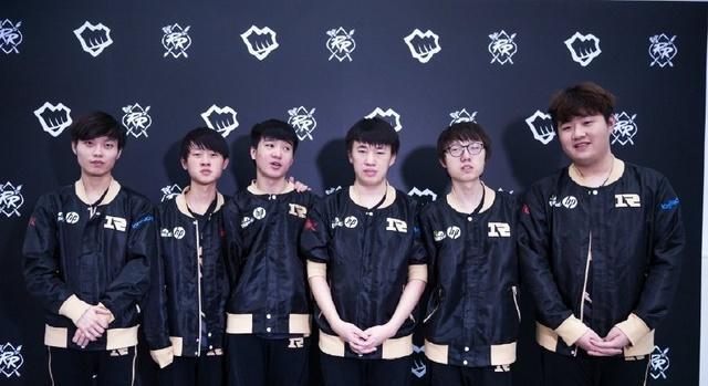 跃居积分榜 跃居积分榜