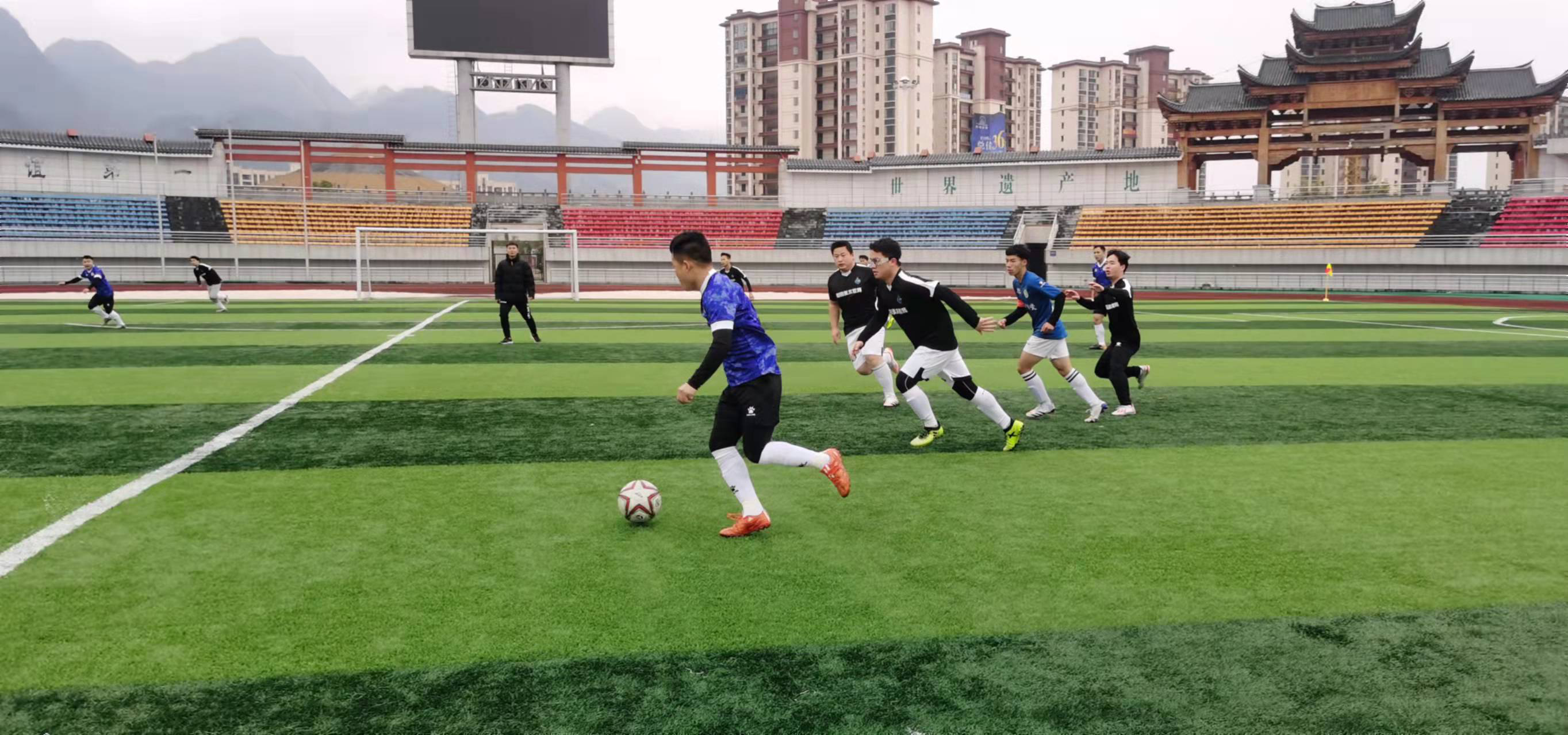 率上也处于 率上也处于