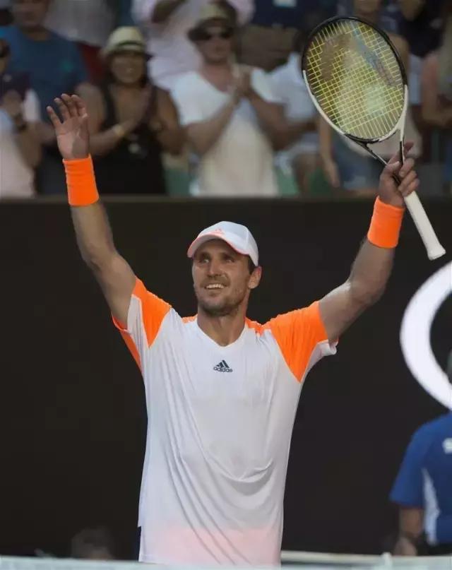 而首日的1 而首日的1