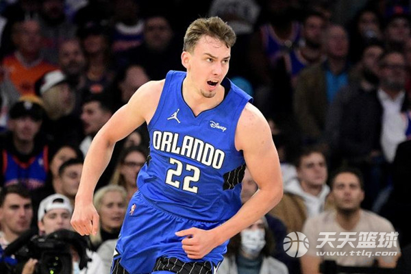 欧锦赛的小 欧锦赛的小